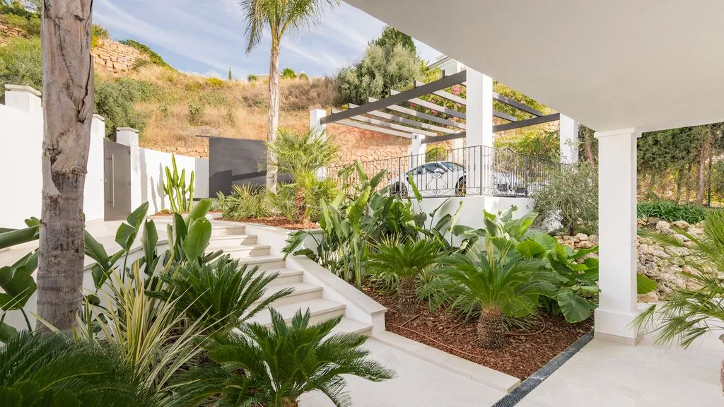 Villa 500m² in Portugal, Oeirash. Priced at 5695000€ rent photo-18
