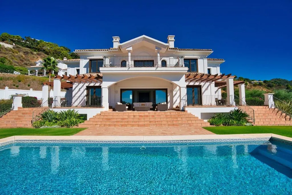 Villa 500m² in Portugal, Oeirash. Priced at 5695000€ rent photo-21