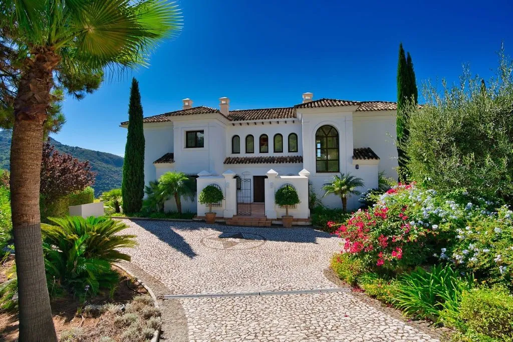 Villa 500m² in Portugal, Oeirash. Priced at 5695000€ rent photo-29