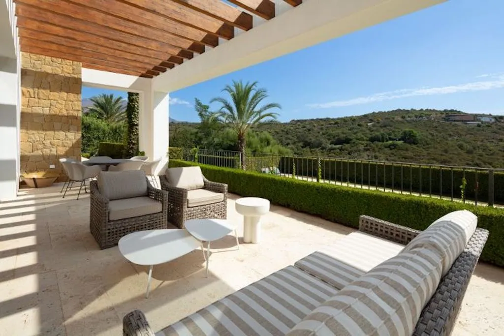 Villa 500m² in Portugal, Oeirash. Priced at 5695000€ rent photo-32