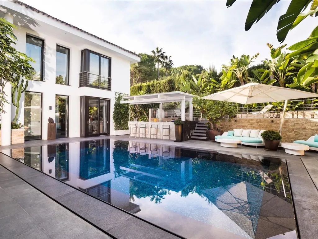 Villa 514m² in Portugal, Oeirash. Priced at 2550000€ rent photo-33