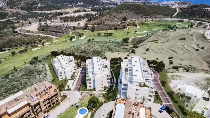 Flat 74m² in Italy, Carlazzo. Priced at 265650€ rent photo-11