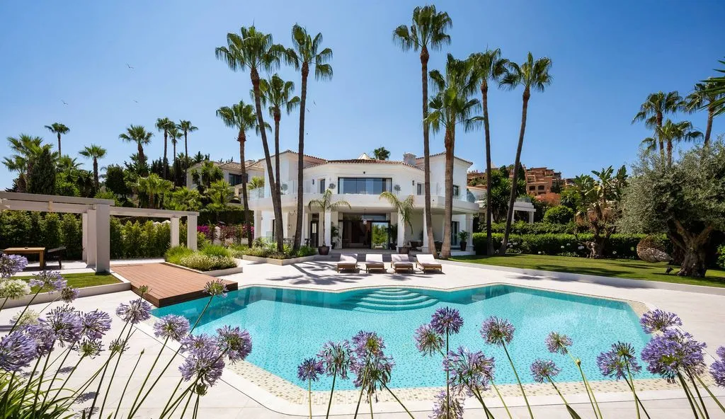 Villa 618m² in Portugal, Oeirash. Priced at 4895000€ rent photo-2
