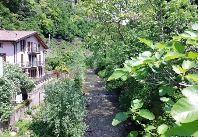 Hotels 866m² in Italy, Portlezza. Priced at 1628549£ rent photo-2