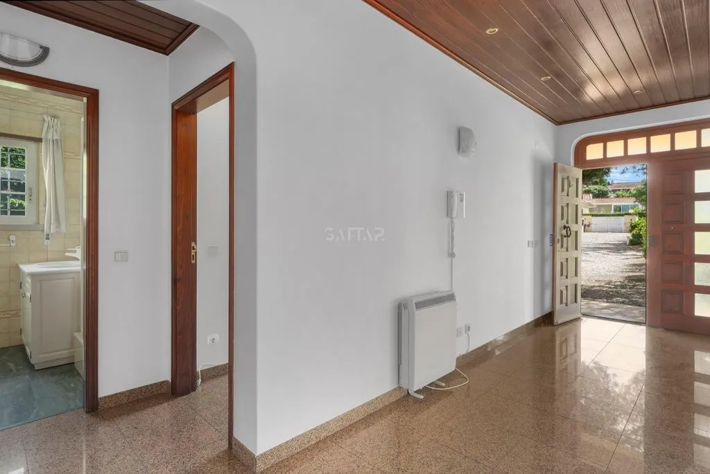 Villa 279m² in Italy, Pietralunga. Priced at 2500000€ rent photo-3
