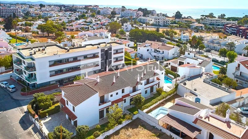 Flat 450m² in Portugal, Albufeira. Priced at 1624263£ rent photo-1