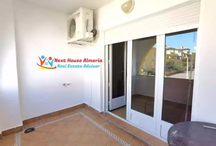 Flat 61m² in Italy, Luino. Priced at 135000€ rent photo-20