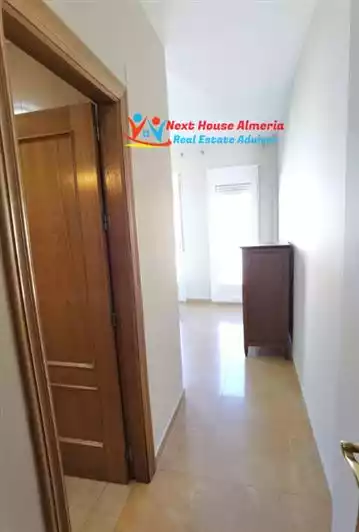 Flat 61m² in Italy, Luino. Priced at 135000€ rent photo-27
