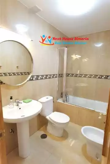 Flat 61m² in Italy, Luino. Priced at 135000€ rent photo-30