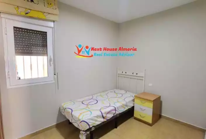 Flat 61m² in Italy, Luino. Priced at 135000€ rent photo-33