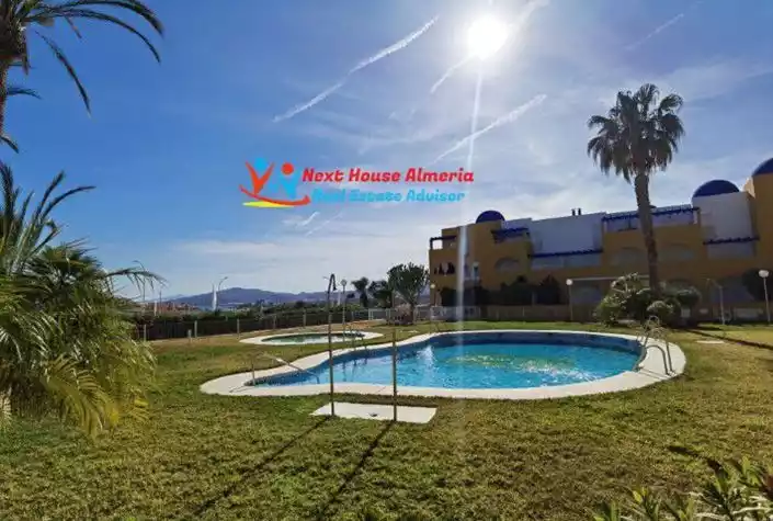 Flat 61m² in Italy, Luino. Priced at 135000€ rent photo-42