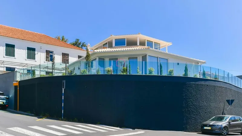 House 160m² in Portugal, Funchal. Priced at 1179268£ rent photo-4