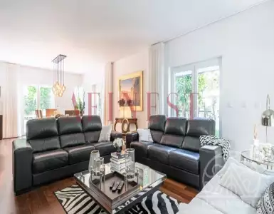 Купить дом в Португалии 2873126£