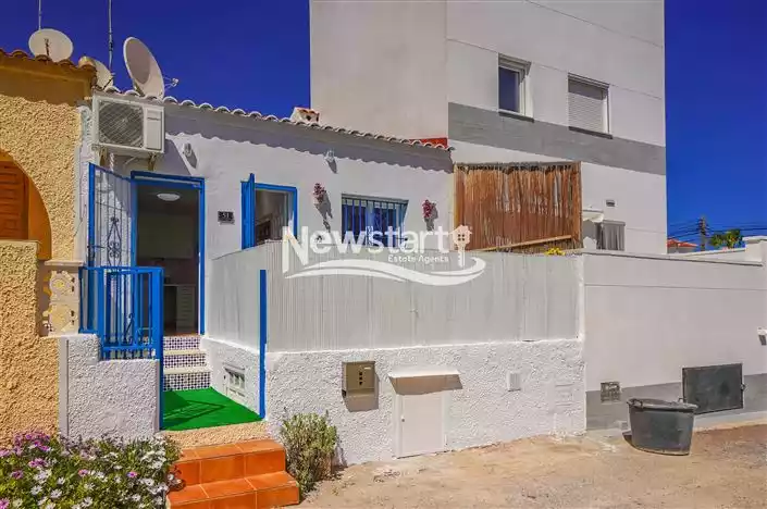 House 42m² in Spain, La Marina. Priced at 64950€ rent photo-1