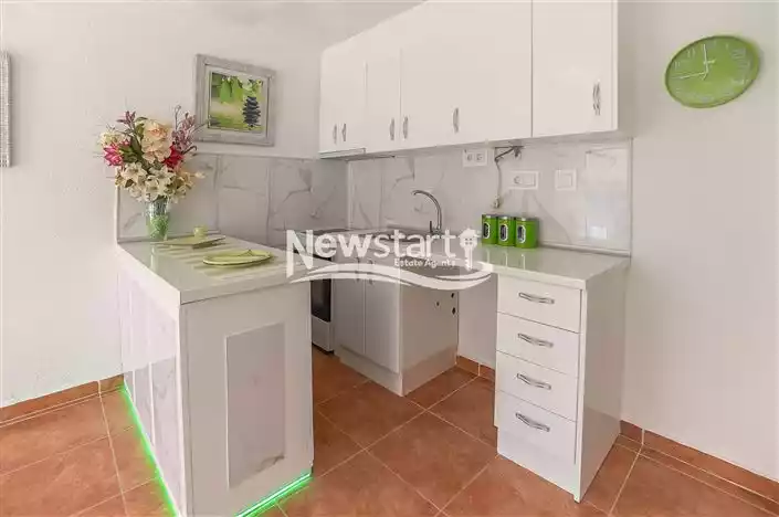 House 42m² in Spain, La Marina. Priced at 64950€ rent photo-5