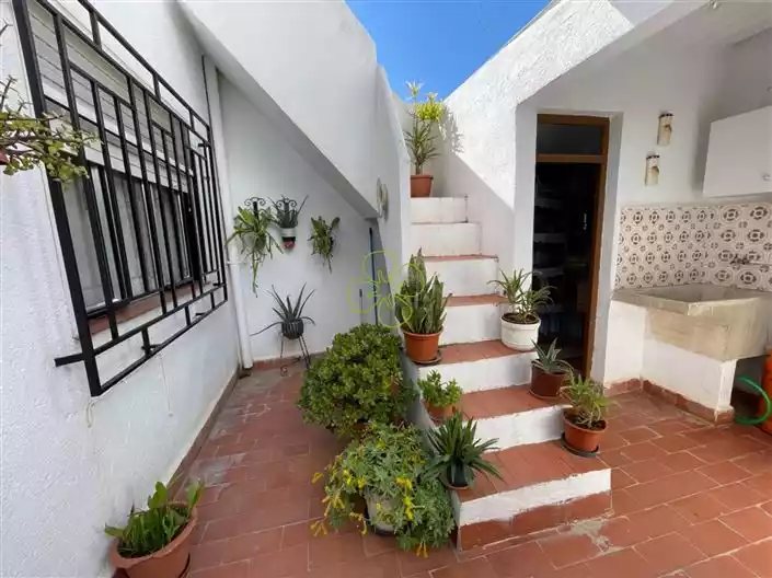 Townhouse 56m² in Italy, Comerio. Priced at 149995€ rent photo-1