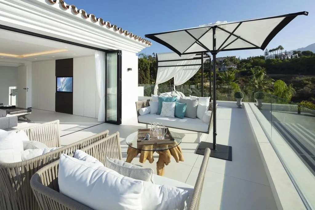 Villa 516m² in Portugal, Oeirash. Priced at 4250000€ rent photo-22
