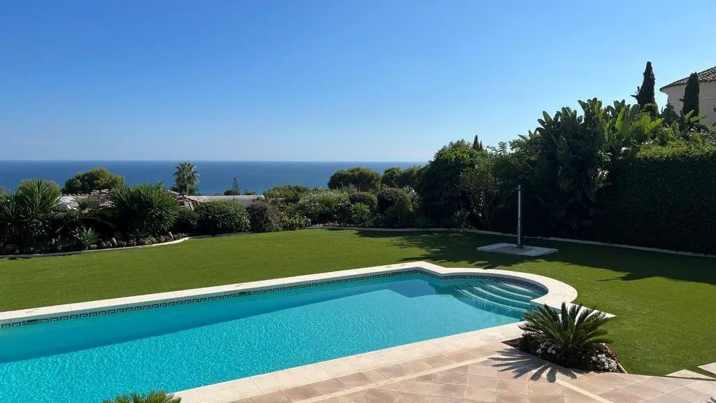 Villa 516m² in Portugal, Oeirash. Priced at 4250000€ rent photo-25