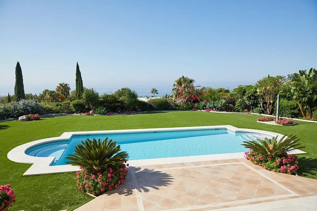 Villa 516m² in Portugal, Oeirash. Priced at 4250000€ rent photo-39