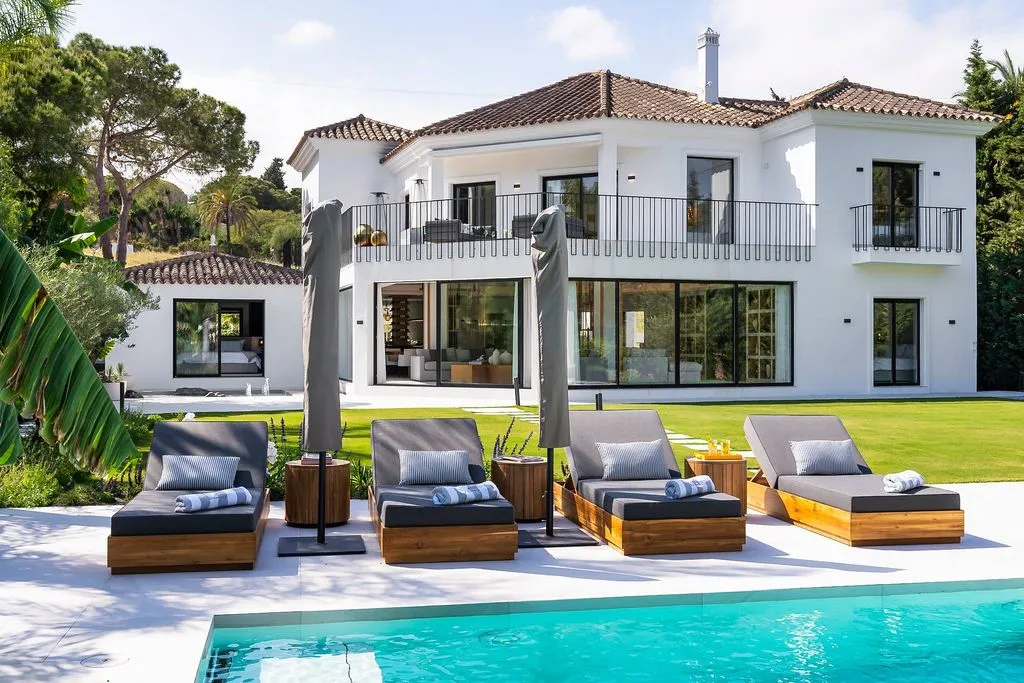 Villa 567m² in Portugal, Oeirash. Priced at 4295000€ rent photo-1