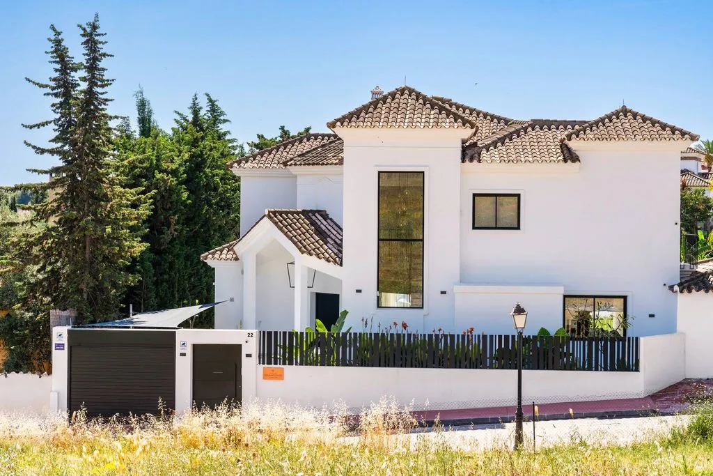 Villa 567m² in Portugal, Oeirash. Priced at 4295000€ rent photo-5