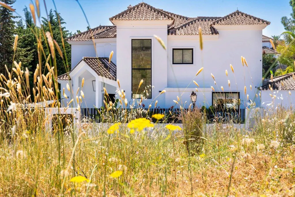 Villa 567m² in Portugal, Oeirash. Priced at 4295000€ rent photo-6