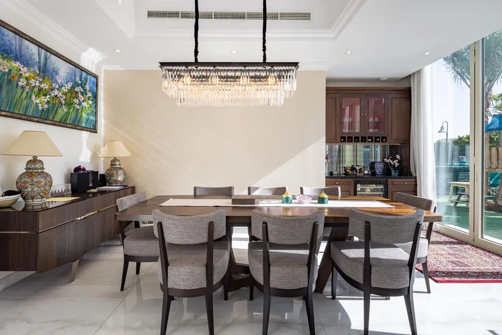 Villa 1025m² in UAE, Dubai. Priced at 349500€ rent photo-1