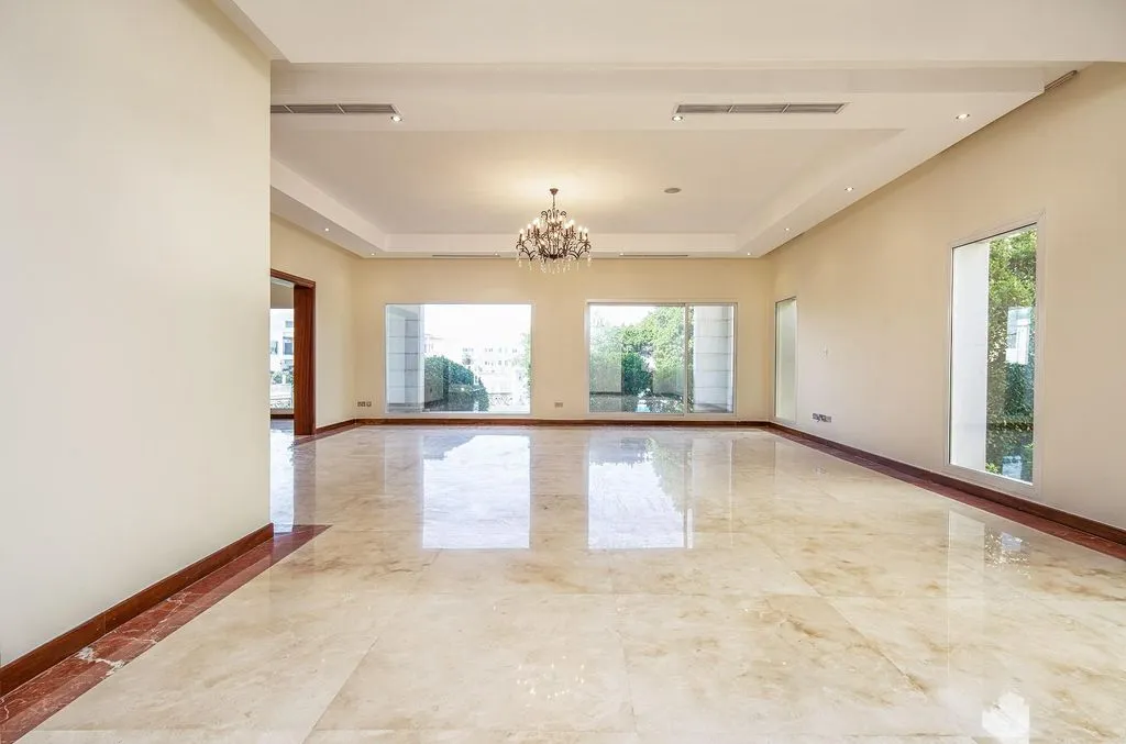 Villa 1025m² in UAE, Dubai. Priced at 349500€ rent photo-9
