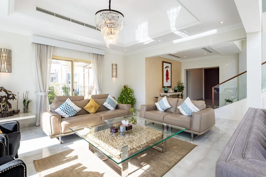 Villa 1025m² in UAE, Dubai. Priced at 349500€ rent photo-12