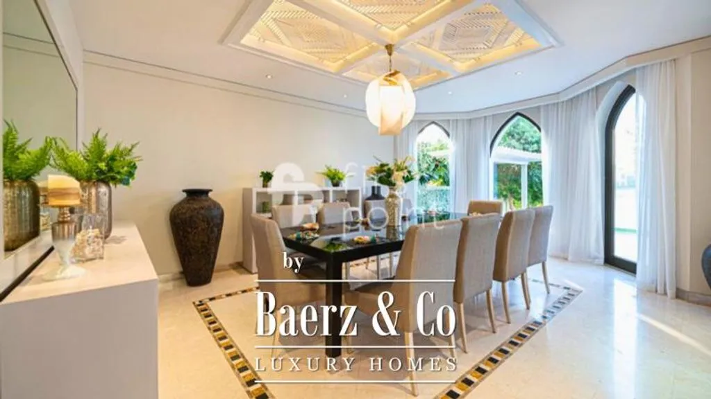 Villa 1025m² in UAE, Dubai. Priced at 349500€ rent photo-20