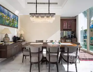 Арендовать villa в Uae 274600€