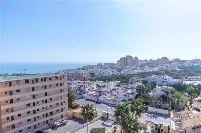 Flat 80m² in Spain, Torrevieja. Priced at 215000€ rent photo-27