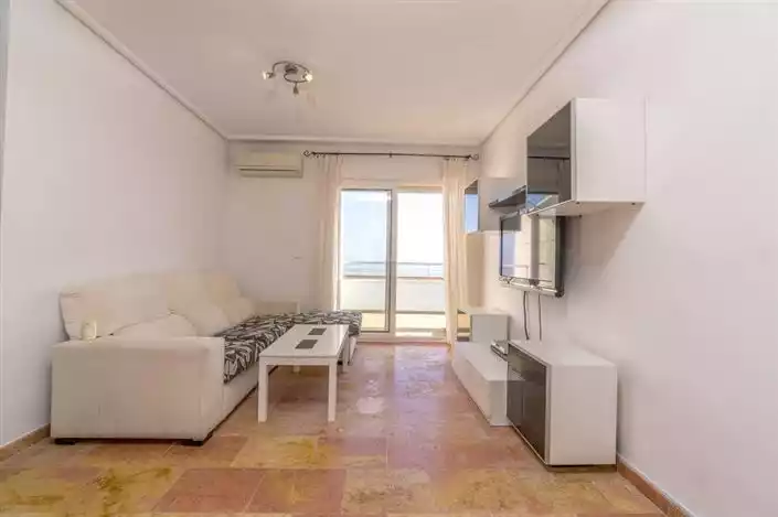 Flat 80m² in Spain, Torrevieja. Priced at 215000€ rent photo-4