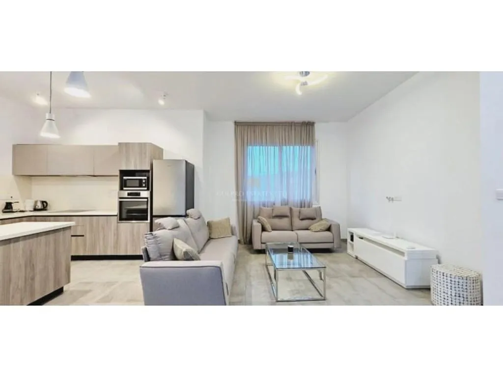Flat 125m² in Cyprus, Limassol. Priced at 2500€ rent photo-3