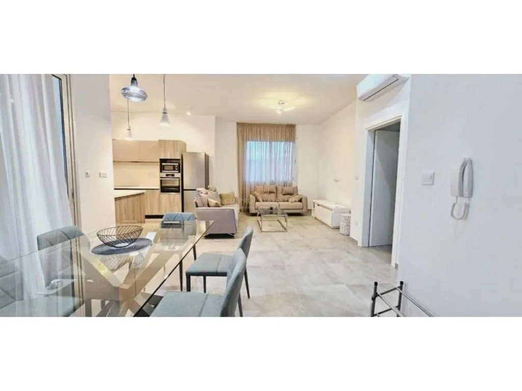 Flat 125m² in Cyprus, Limassol. Priced at 2500€ rent photo-4