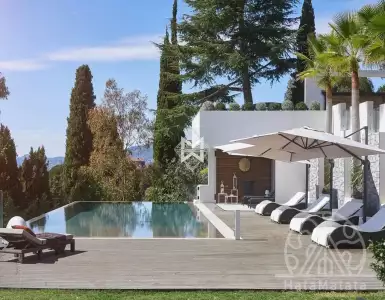 Арендовать villa в France 100000€
