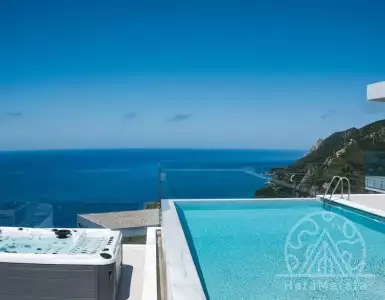 Арендовать villa в Greece 26000€