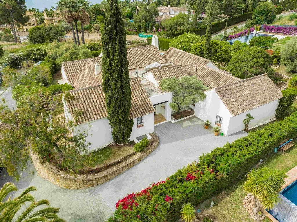 Villa 702m² in Portugal, Oeirash. Priced at 9680000€ rent photo-22
