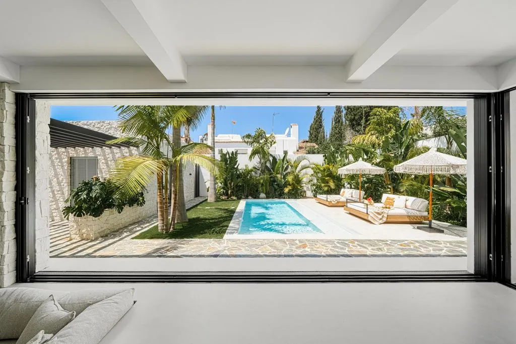 Villa 1000m² in Portugal, Oeirash. Priced at 1900000€ rent photo-1