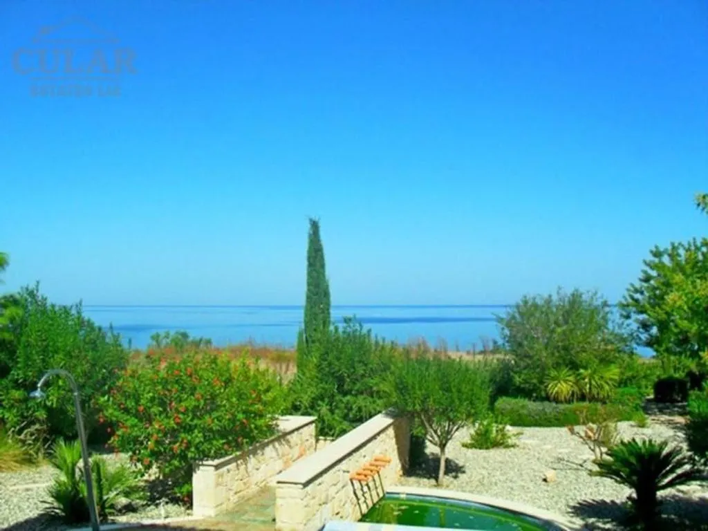 Villa 334m² in Cyprus, Polis. Priced at 2385000€ rent photo-5
