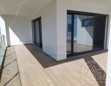 Buy in Portugal for 2150000€