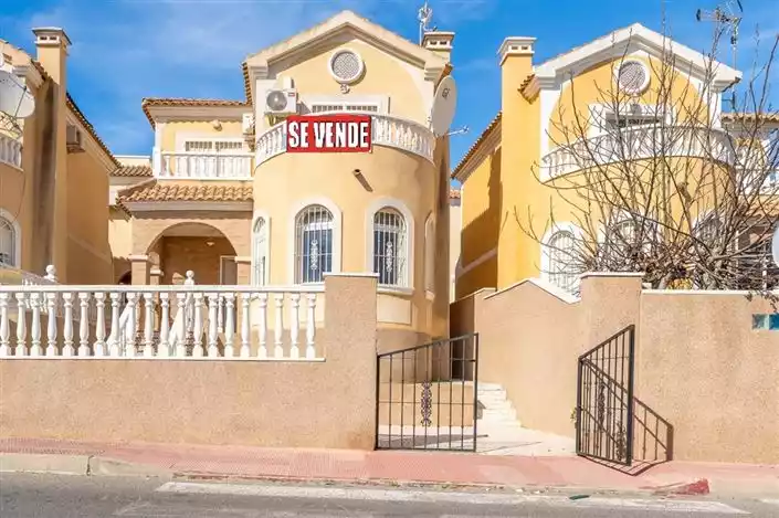 House 93m² in Spain, Williamartin. Priced at 165000€ rent photo-1