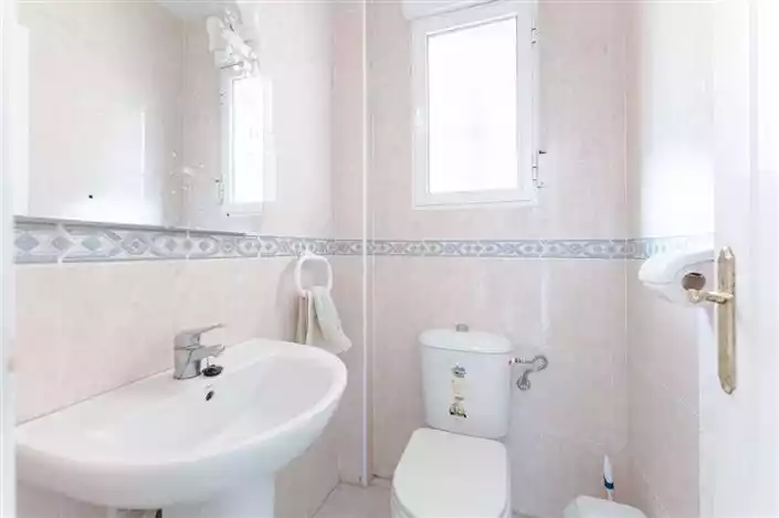 House 93m² in Spain, Williamartin. Priced at 165000€ rent photo-12