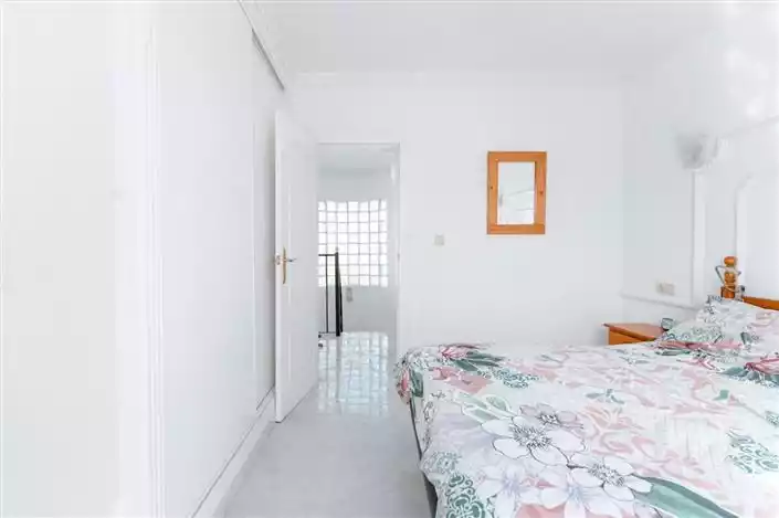 House 93m² in Spain, Williamartin. Priced at 165000€ rent photo-19