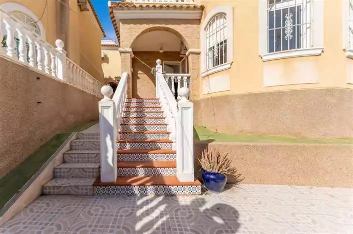 House 93m² in Spain, Williamartin. Priced at 165000€ rent photo-3