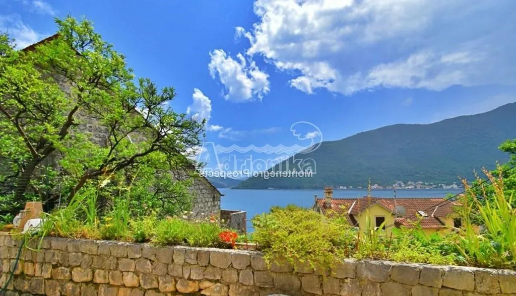 House 124m² in Montenegro, Kotor. Priced at 750000€ rent photo-5
