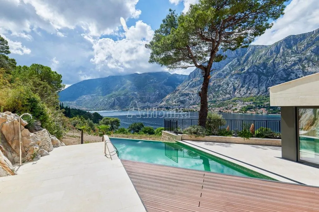 House 124m² in Montenegro, Kotor. Priced at 750000€ rent photo-6