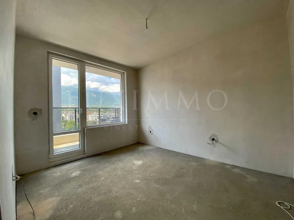 Penthouse 217m² in Bulgaria, Sofia. Priced at 565400€ rent photo-3