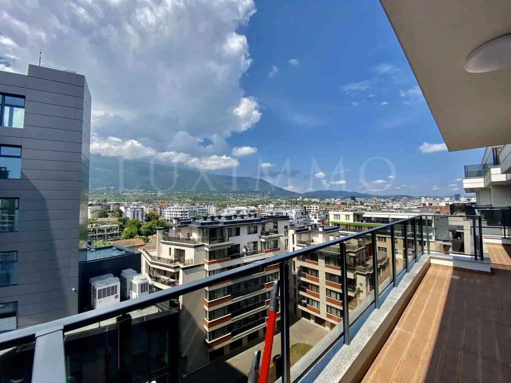 Penthouse 217m² in Bulgaria, Sofia. Priced at 565400€ rent photo-4