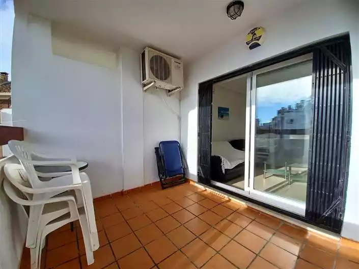 Flat 79m² in USA, Washington. Priced at 124950€ rent photo-4